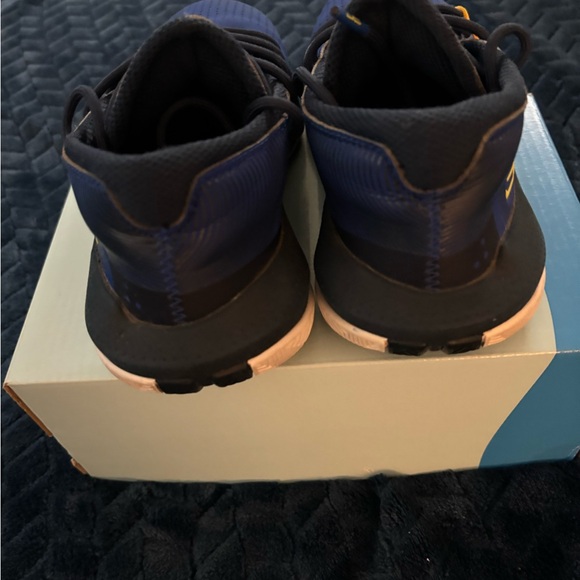 Under Armour 3Zero - Picture 8 of 13